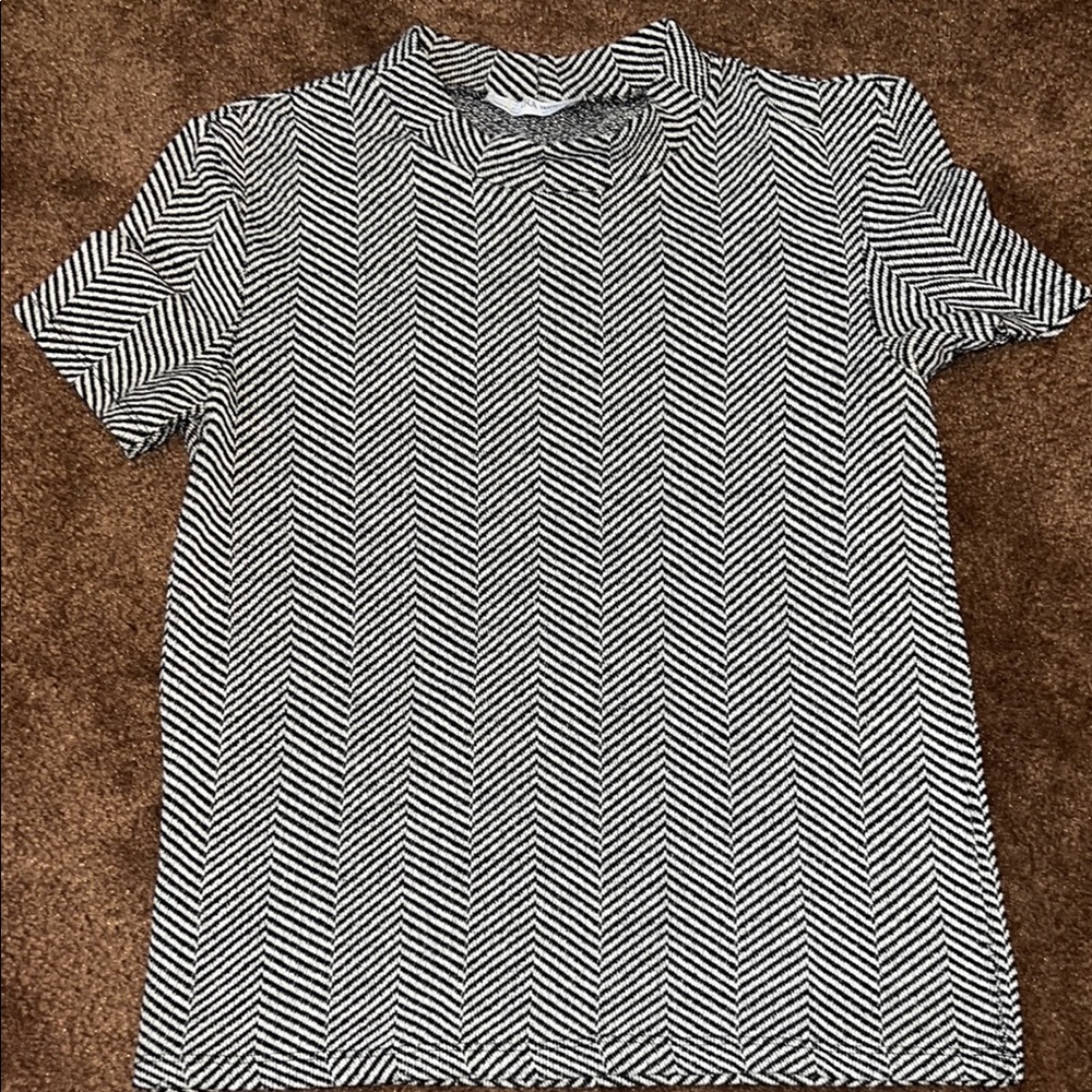 Zara Black and White slanted striped shirt sz small